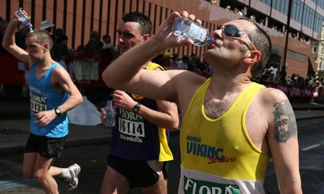 drinking-water-at-the-lon-008