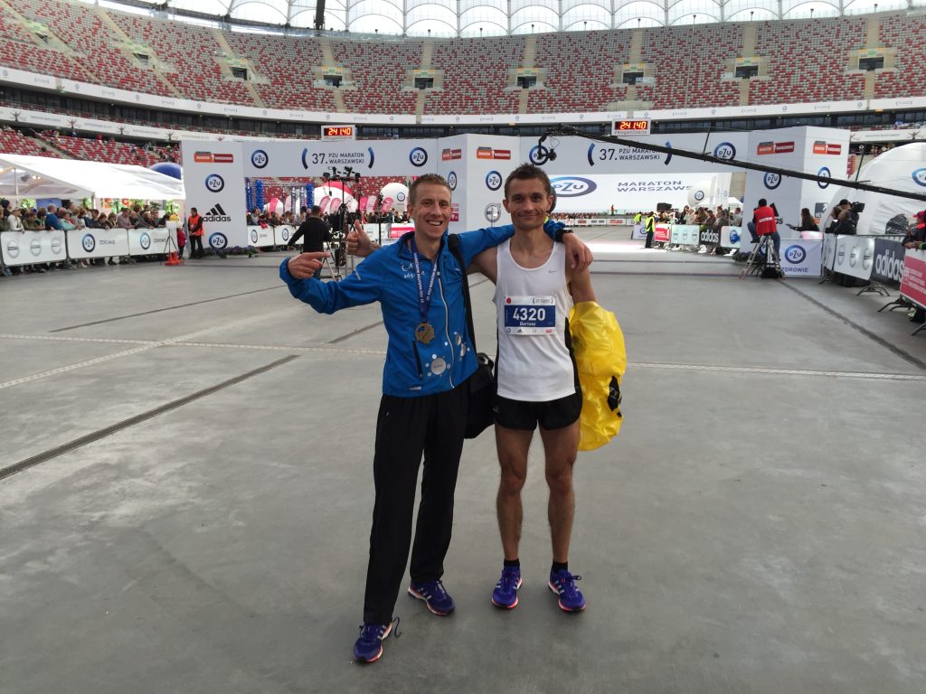 Łącznie z Darkiem przebiegliśmy już pewnie ze 100 kilometrów na Maratonie Warszawskim