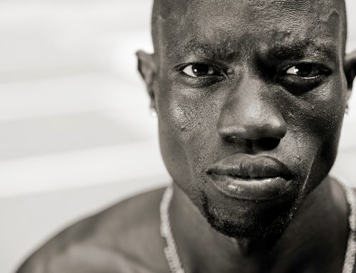 Lopez Lomong „Biegiem Po Życie” – książka nie tylko dla biegaczy