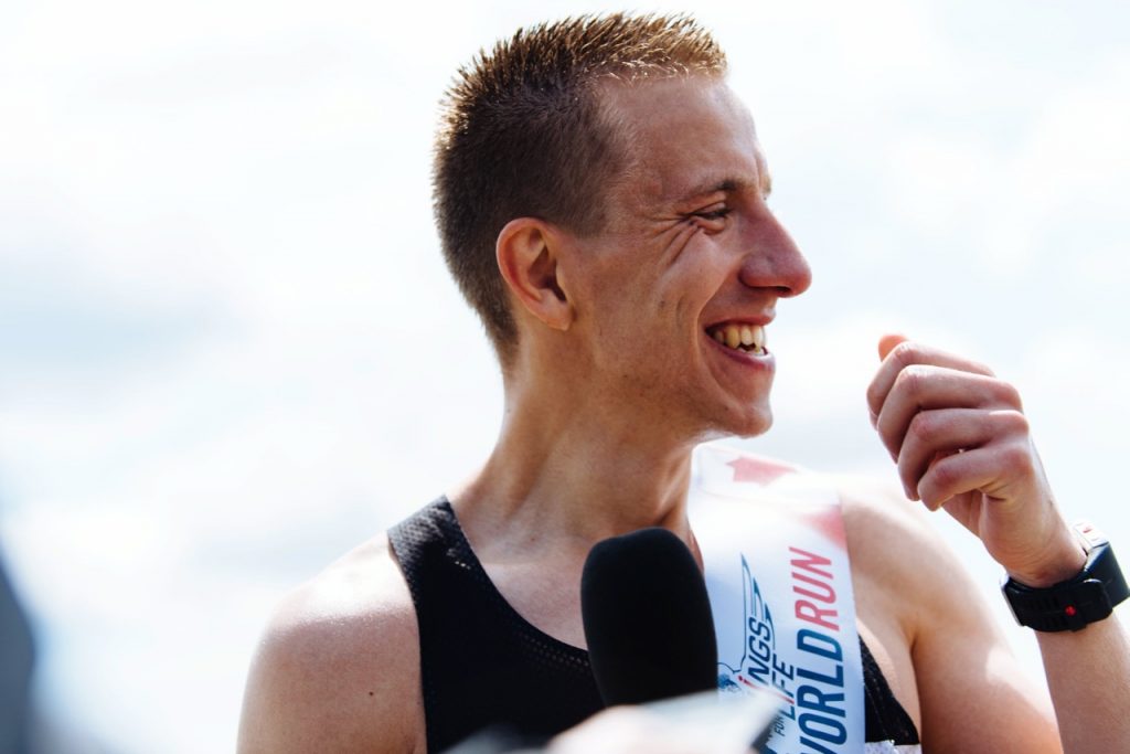 Bartosz Olsewski seen prior to the start of the Wings for Life World Run in Niagara Falls, Canada on May 8, 2016. // Mitchell Hubble for Wings for Life World Run // P-20160512-00232 // Usage for editorial use only // Please go to www.redbullcontentpool.com for further information. //