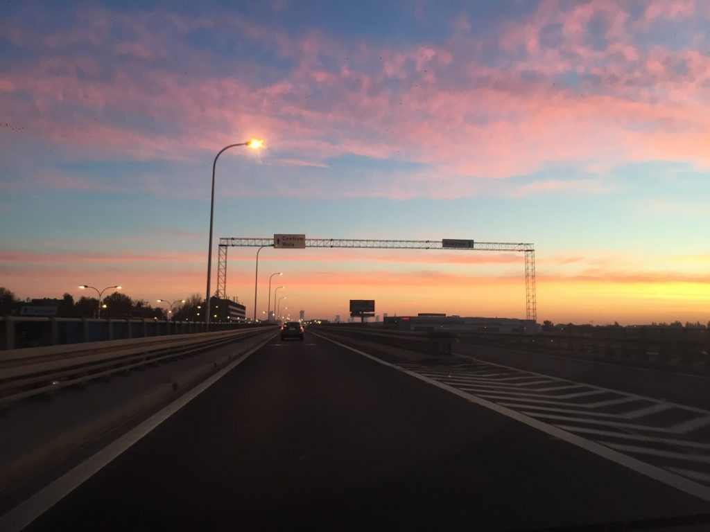 Trzeba szukać pozytywów w porannym bieganiu. Czasem są to widoki :)
